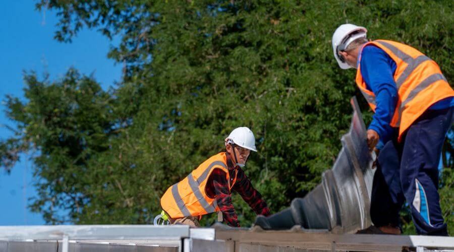 Professional new roof installation services in Yacolt, WA